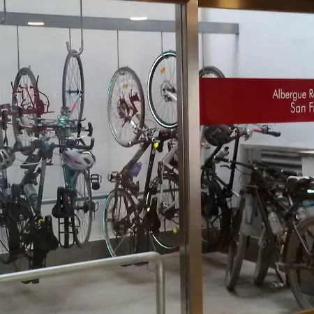 Peregrinos San Francisco De Asis Леон